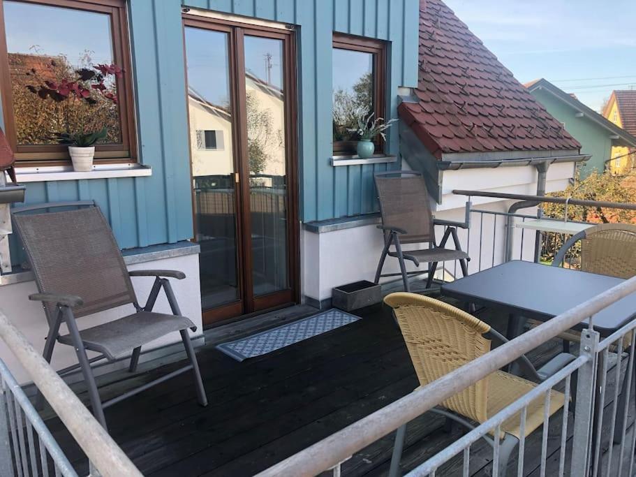 Wangen im Allgäu Gemuetliche Ferienwohnung Auf 2 Etagen Mit Dachterrasse מראה חיצוני תמונה